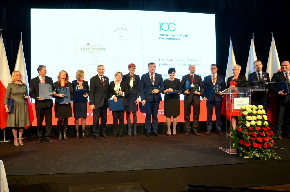 Zdjęcie galerii artykułu:  - 2019-01-23 Warszawa 100-lecie PSZ - nagrodzeni 1.JPG