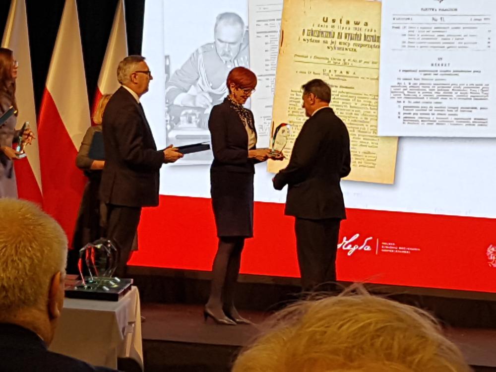 Zdjęcie galerii artykułu:  - 2019-01-23 Warszawa 100-lecie PSZ - nagrodzeni 2.jpg